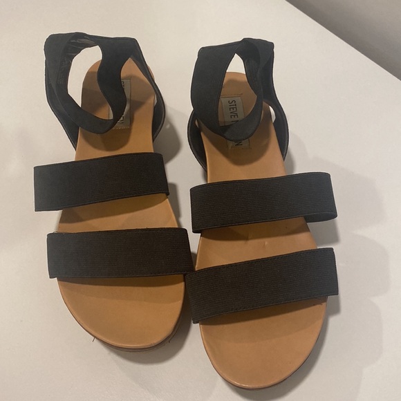 Steve Madden Platform Sandal - Picture 2 of 6